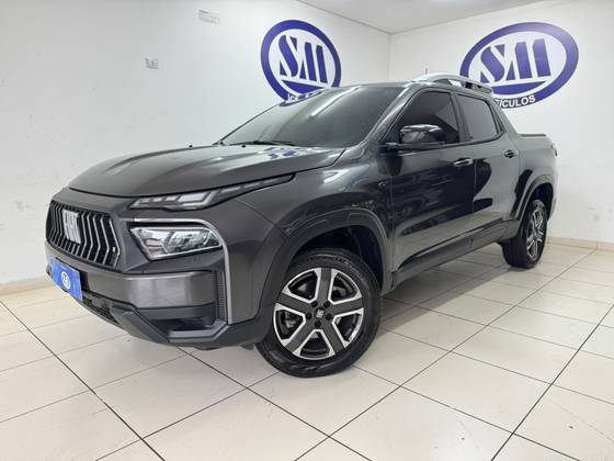 FIAT TORO 1.3 TURBO 270 FLEX FREEDOM AT6 FIAT TORO 1.3 TURBO 270 FLEX FREEDOM AT6
